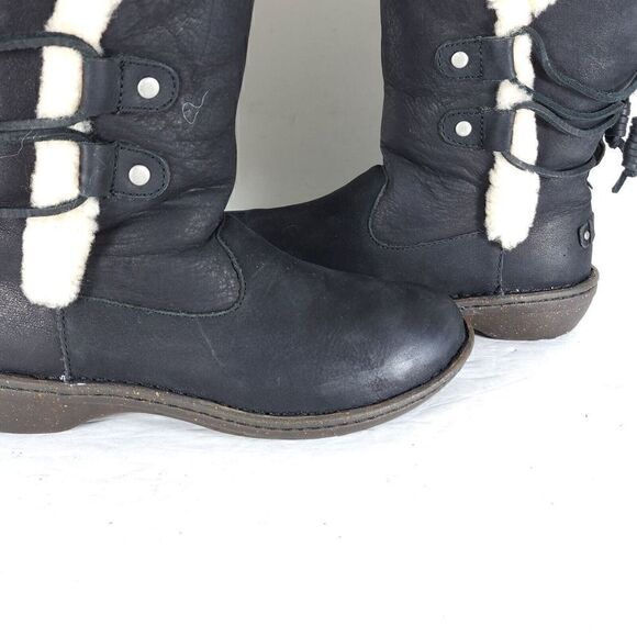 UGG Women's Akadia US 7 Black Leather Sheepskin Shearling Mid Calf Winter Boots - Picture 9 of 12